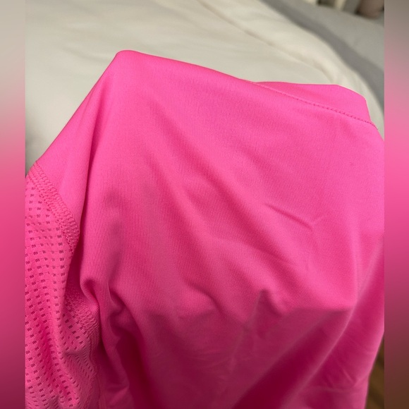 Fila Women's Short Sleeve Tee Size M - Picture 4 of 4